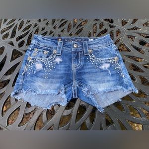 MISS ME SIZE 24 JUNIORS/WOMENS JEAN SHORTS EUC